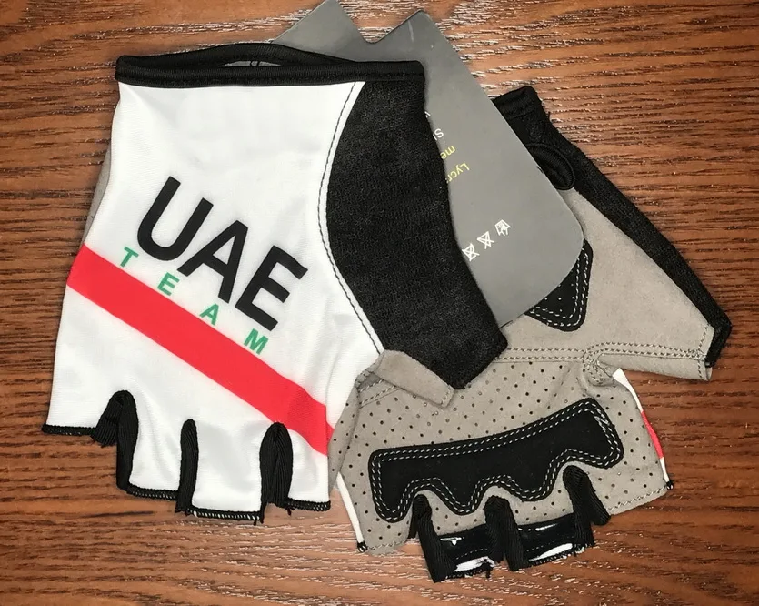 2020 UAE Team One Pair Sports  - Mountain Biking Uae ulasan dan harga